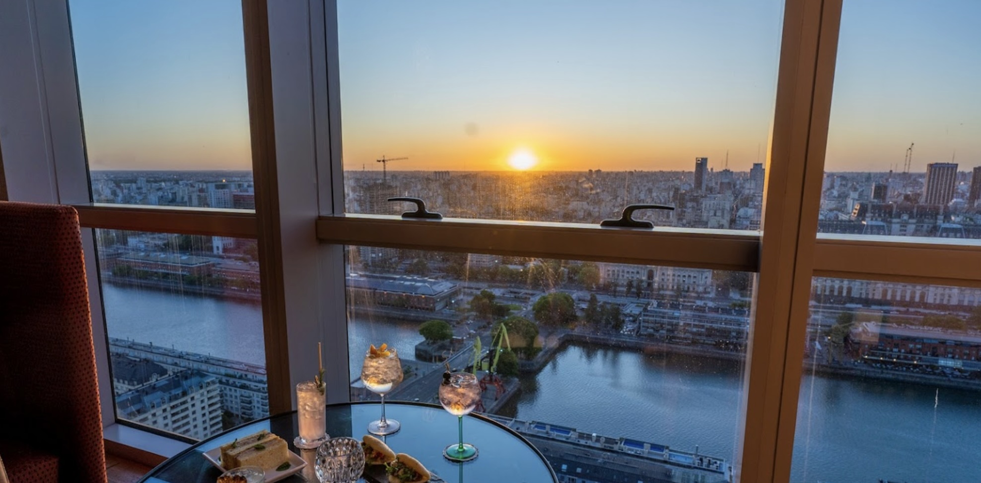 Alvear Icon Crystal Skybar